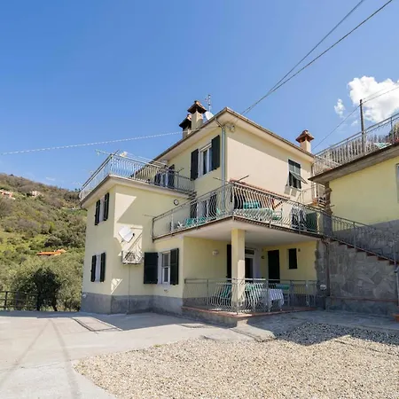 Casa Il Portico Apartment *